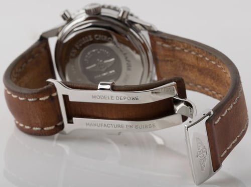 Open Clasp Shot of Navitimer 92