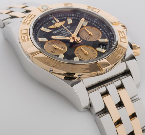 9' Side Shot of Chronomat 41 B01