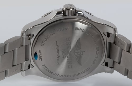 Caseback of SuperOcean 44