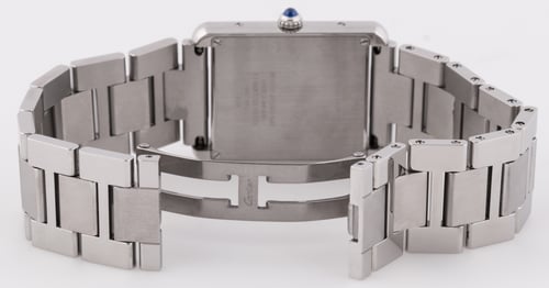 Open Clasp Shot of Tank Solo