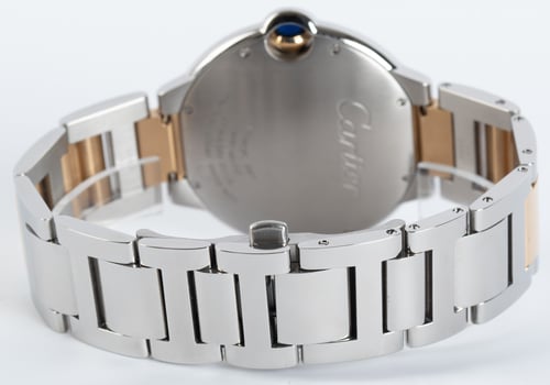 Rear / Band View of Ballon Bleu