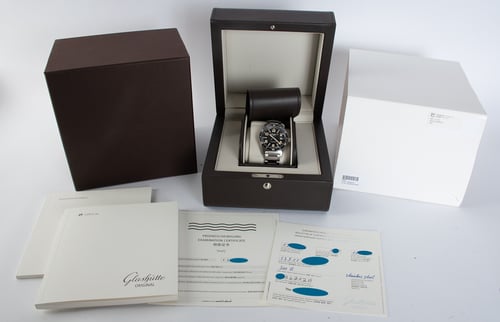 Box / Paper shot of SeaQ Automatic 39.5mm
