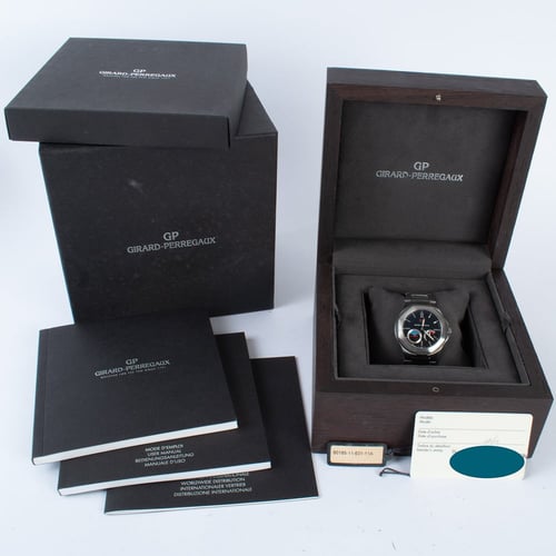 Box / Paper shot of Laureato Evo3 Moonphase Power Reserve
