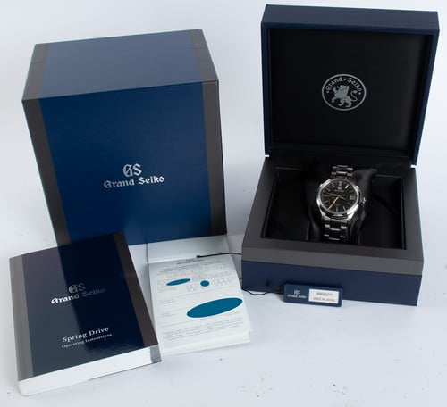 Box / Paper shot of Spring Drive GMT Elegance 'Autumn Kanro'