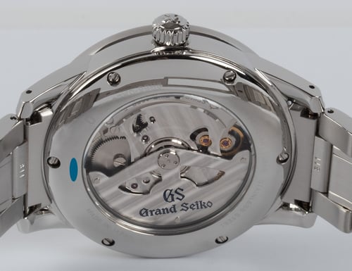 Caseback of Spring Drive GMT Elegance 'Autumn Kanro'