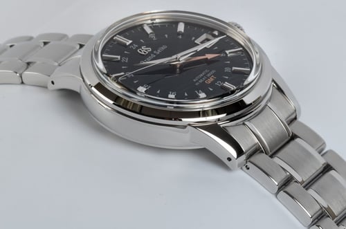 9' Side Shot of Elegance Hi-Beat GMT  'Spring'