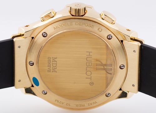 Caseback of Elegant Chronograph