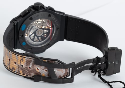 Open Clasp Shot of Big Bang Camo Desert