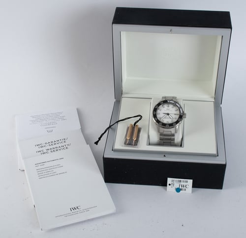 Box / Paper shot of Aquatimer 2000