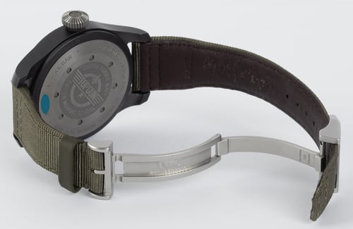 Open Clasp Shot of Big Pilot Top Gun 46mm
