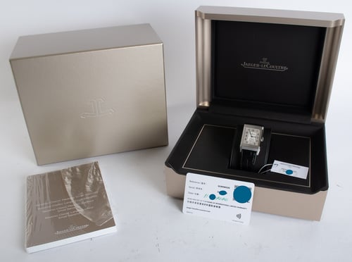 Box / Paper shot of Reverso Classic