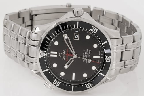 Front View of Seamaster 007 Co-Axial Limited Edition