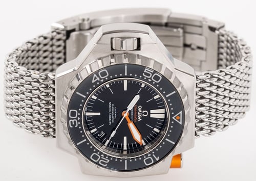 Front View of Seamaster Ploprof 1200M Co-Axial