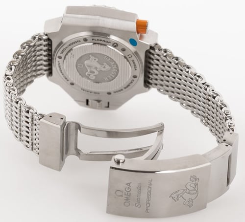 Open Clasp Shot of Seamaster Ploprof 1200M Co-Axial