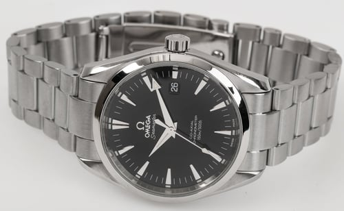 Front View of Seamaster Aqua Terra 39 MM