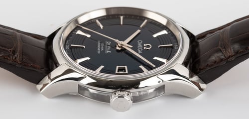 Crown Side Shot of De Ville Hour Vision Orbis
