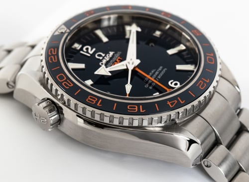 9' Side Shot of Seamaster Planet Ocean GMT 'Goodplanet'
