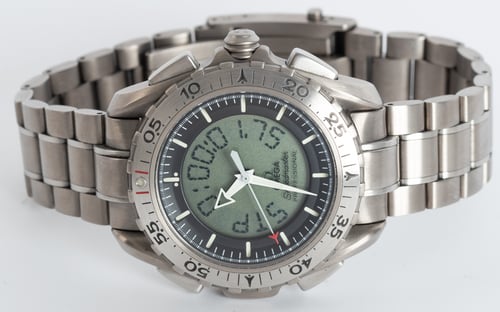 Front View of Speedmaster X-33