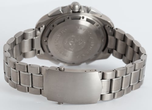 Rear / Band View of Speedmaster X-33