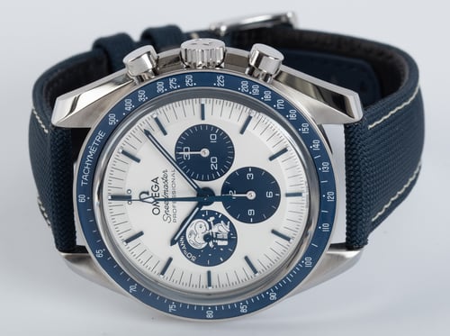 Front View of Speedmaster 'Silver Snoopy Award'