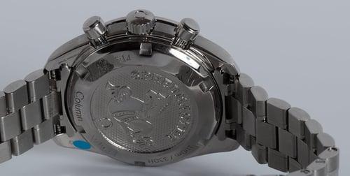 Caseback of Speedmaster 38
