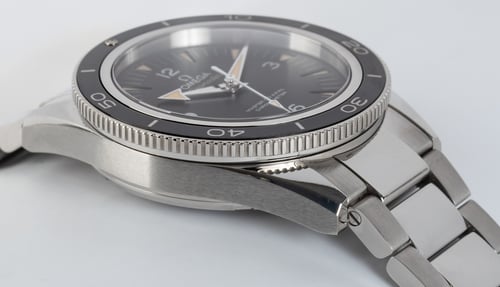 9' Side Shot of Seamaster 300 Master Co-Axial