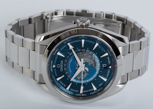 Front View of Aqua Terra Worldtimer 43MM
