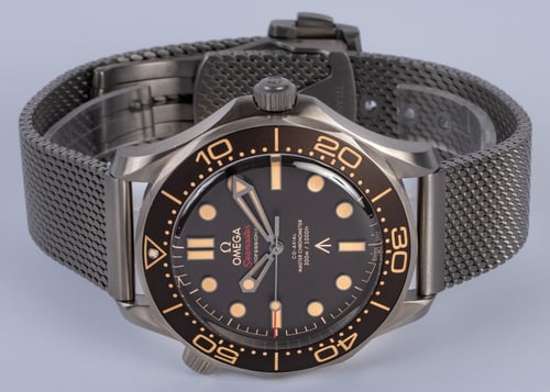 Front View of Seamaster 007 Edition 'No Time to Die'