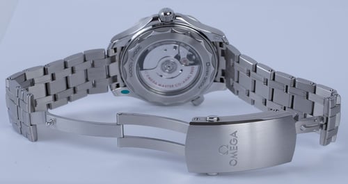 Open Clasp Shot of Seamaster Diver 300M