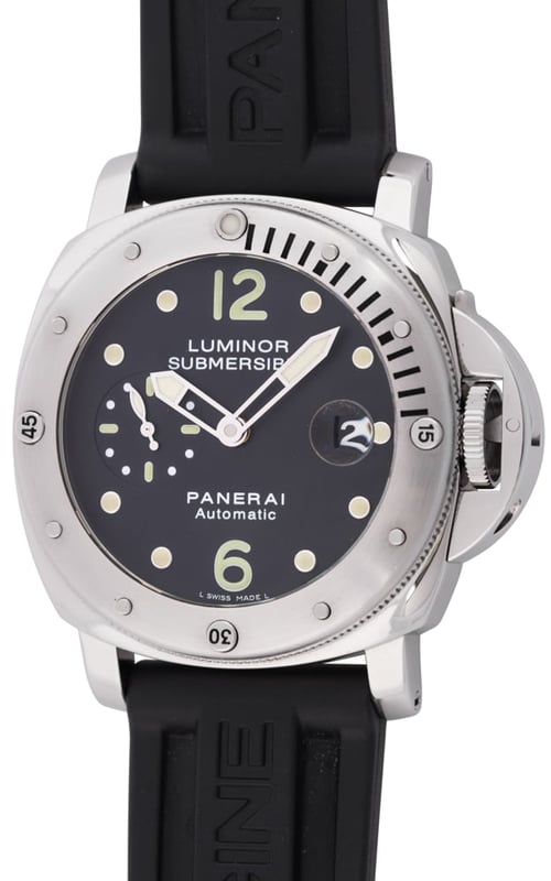 Photo of Luminor Submersible