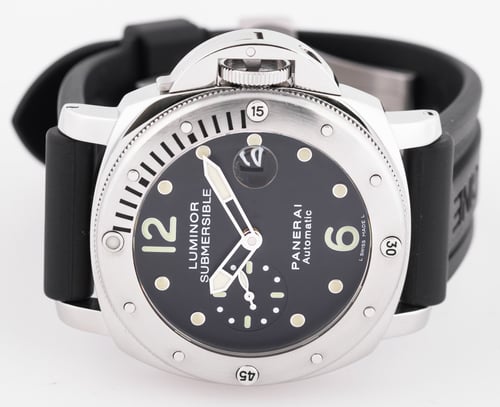 Front View of Luminor Submersible