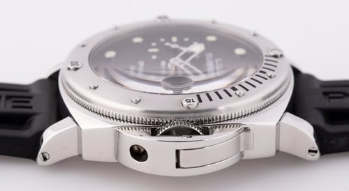 Crown Side Shot of Luminor Submersible