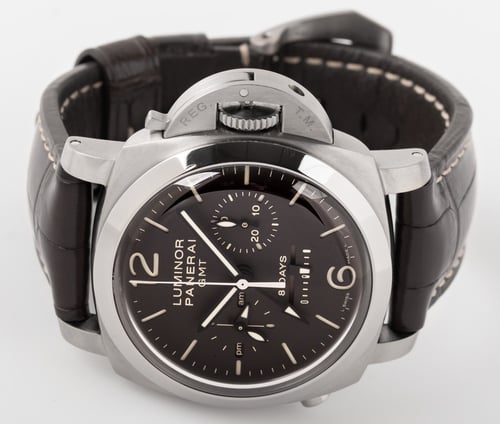 Front View of Luminor 1950 Titanium 8 Days Chrono Monopulsante GMT