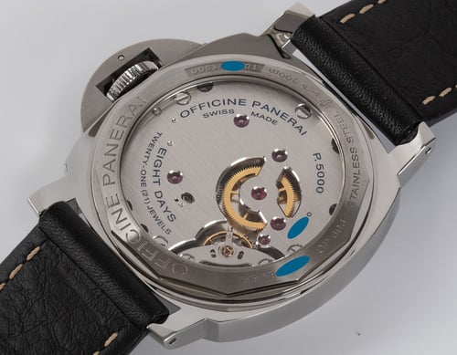 Caseback of Luminor Base 8 Days