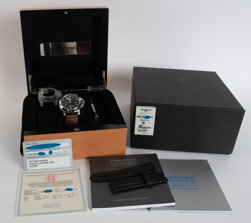Box / Paper shot of Luminor GMT 'Ghost' 