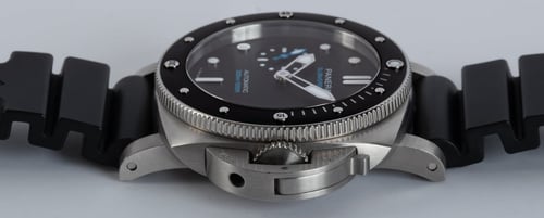 Crown Side Shot of Submersible