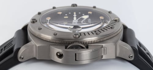 Crown Side Shot of Luminor Submersible