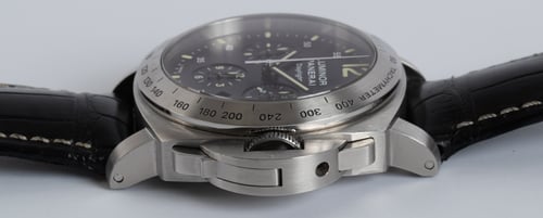Crown Side Shot of Luminor Daylight Chronograph