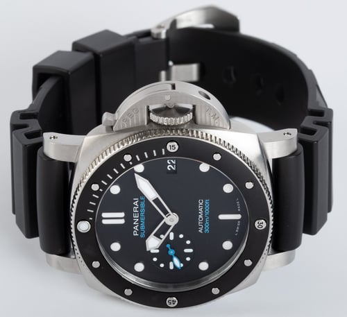 Front View of Luminor Submersible