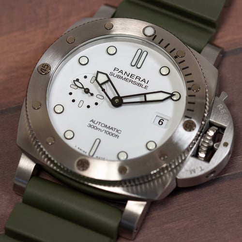 Extra Shot of Submersible QuarantaQuattro Bianco