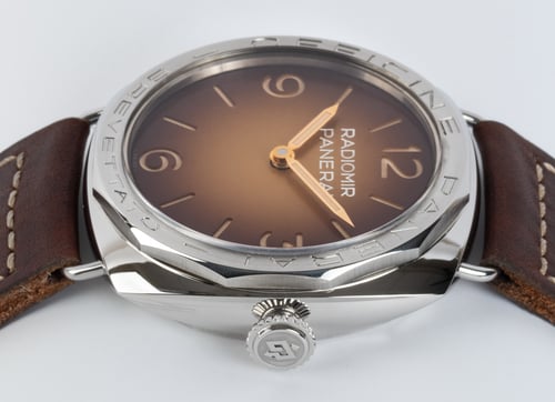 Crown Side Shot of Radiomir 47mm
