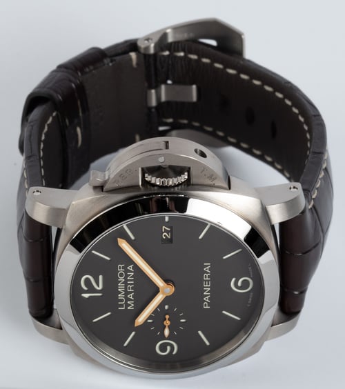 Front View of Luminor 1950  3 Days
