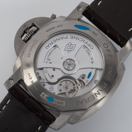 Caseback of Luminor 1950  3 Days