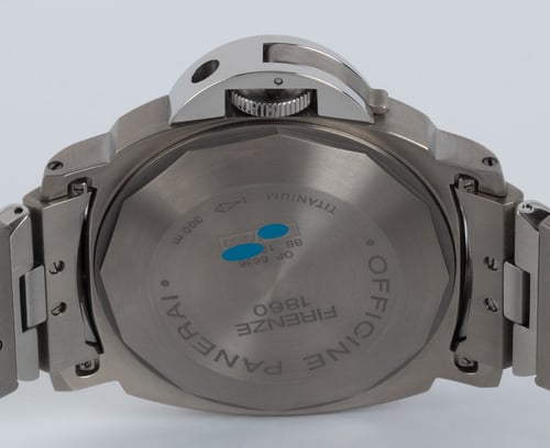 Caseback of Luminor Power Reserve
