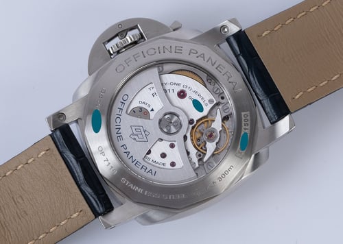 Caseback of Luminor GMT