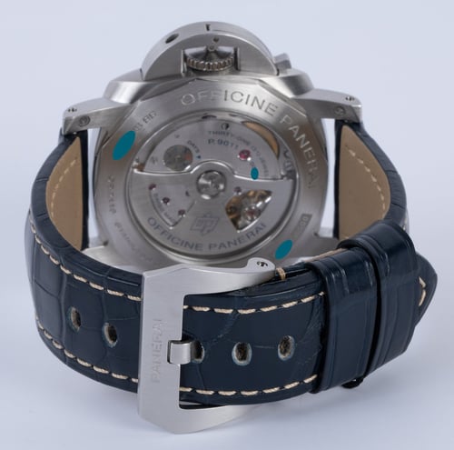 Rear / Band View of Luminor GMT