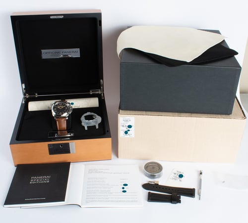 Box / Paper shot of Luminor 1950 Marina Militare