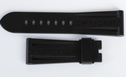 Open Clasp Shot of Luminor 1950 Marina Militare