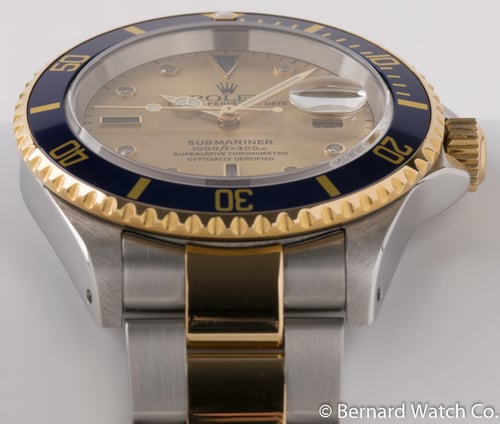 Dial Shot of Submariner Date 'Serti'