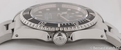 Crown Side Shot of Submariner